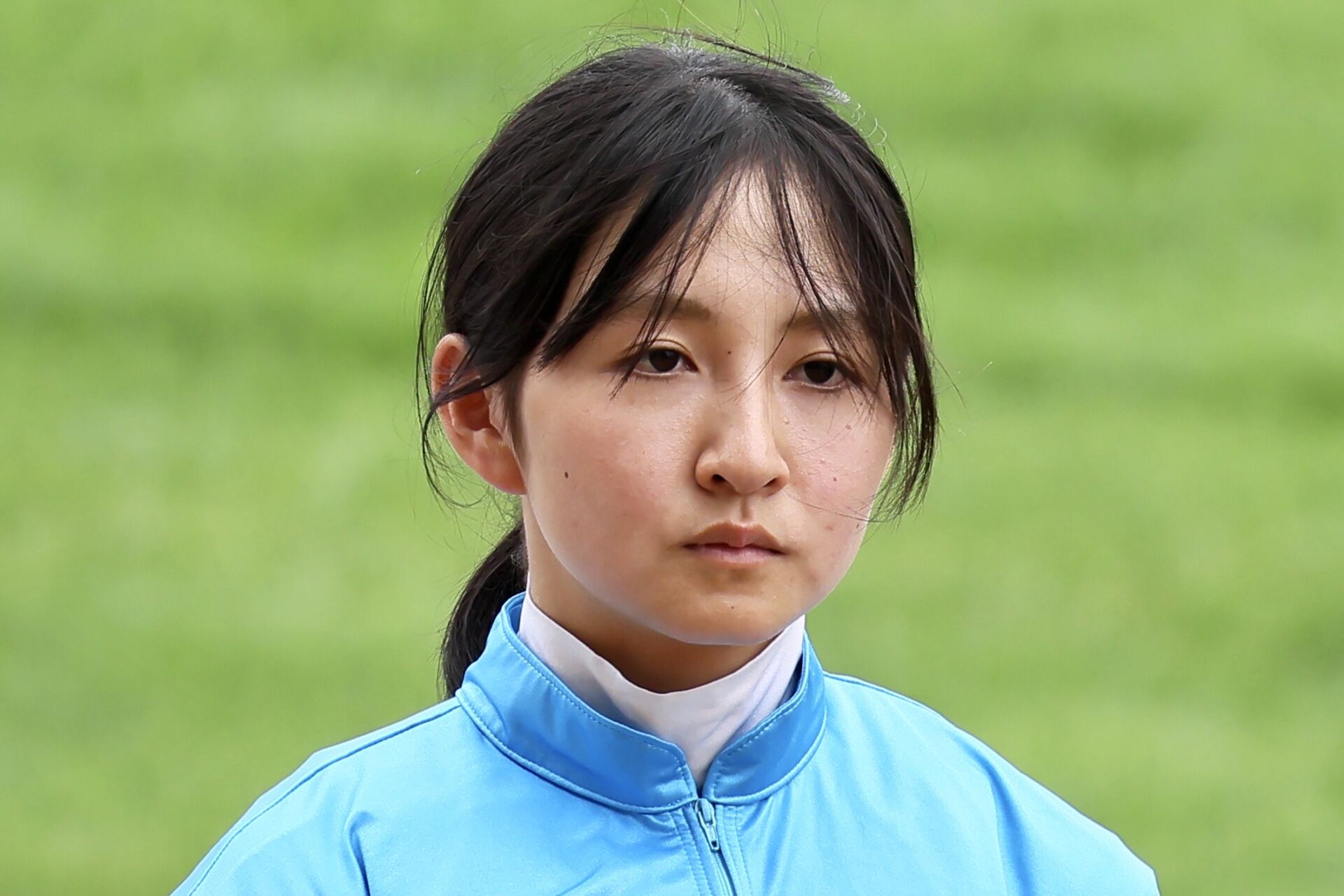 女性騎手　サイン入りA4写真 古川奈穂　永島まなみ　河原田菜々　谷原柚希騎手 JRA女性騎手4人が私服姿披露 永島まなみ騎手「Snow Manを見