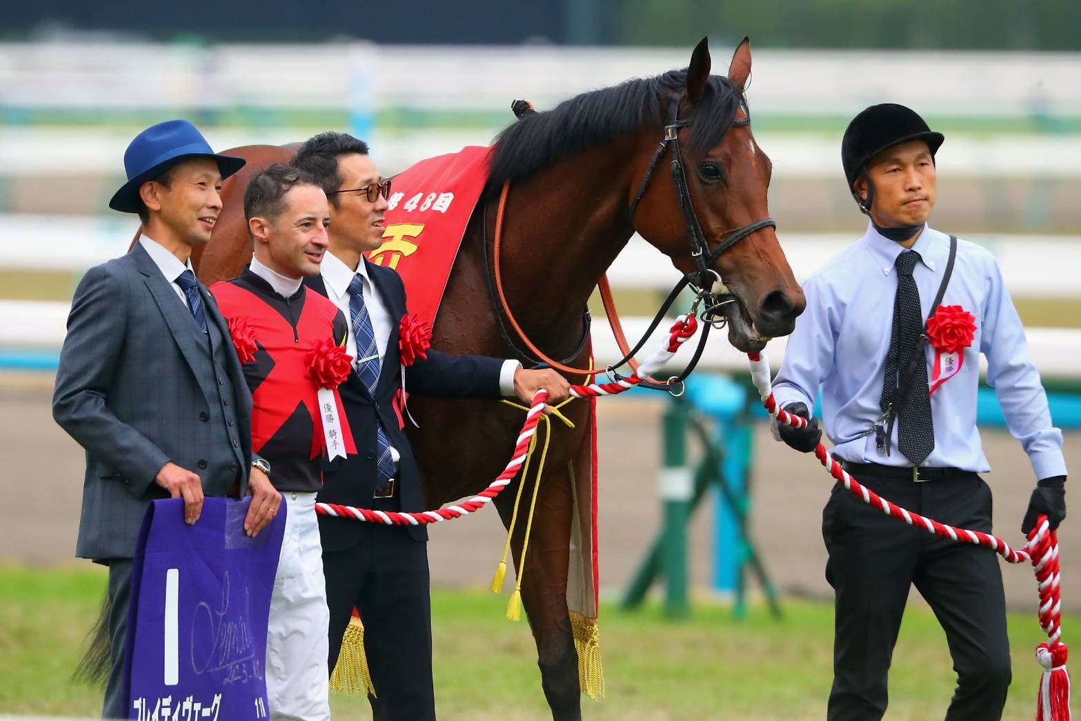 【エリザベス女王杯レース回顧】ルメール騎手、流石の立ち回り…ブレイディヴェーグが戴冠 競馬ニュースなら競馬のおはなし